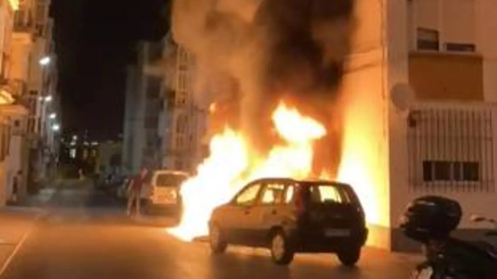 Incendio de contenedores en San Ignacio provoca daños y alarma en San Fernando