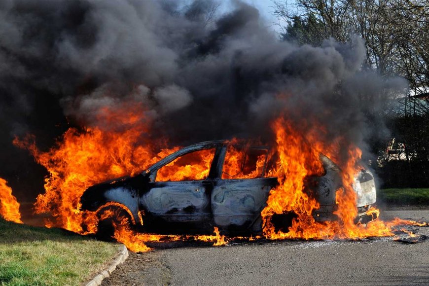 Incendios en autos eléctricos e híbridos: desafío