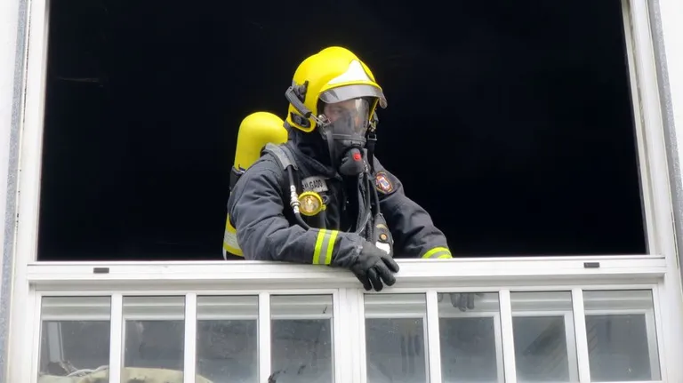 Incendio en Sabadelle: la rápida respuesta de los bomberos evita mayores daños