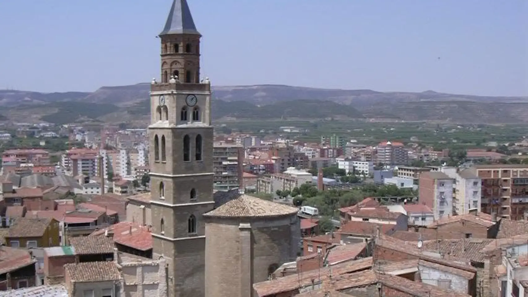 Incendio en un matadero de Fraga obliga a evacuar a 14 trabajadores: el fuego ya está controlado- La importancia de la prevención