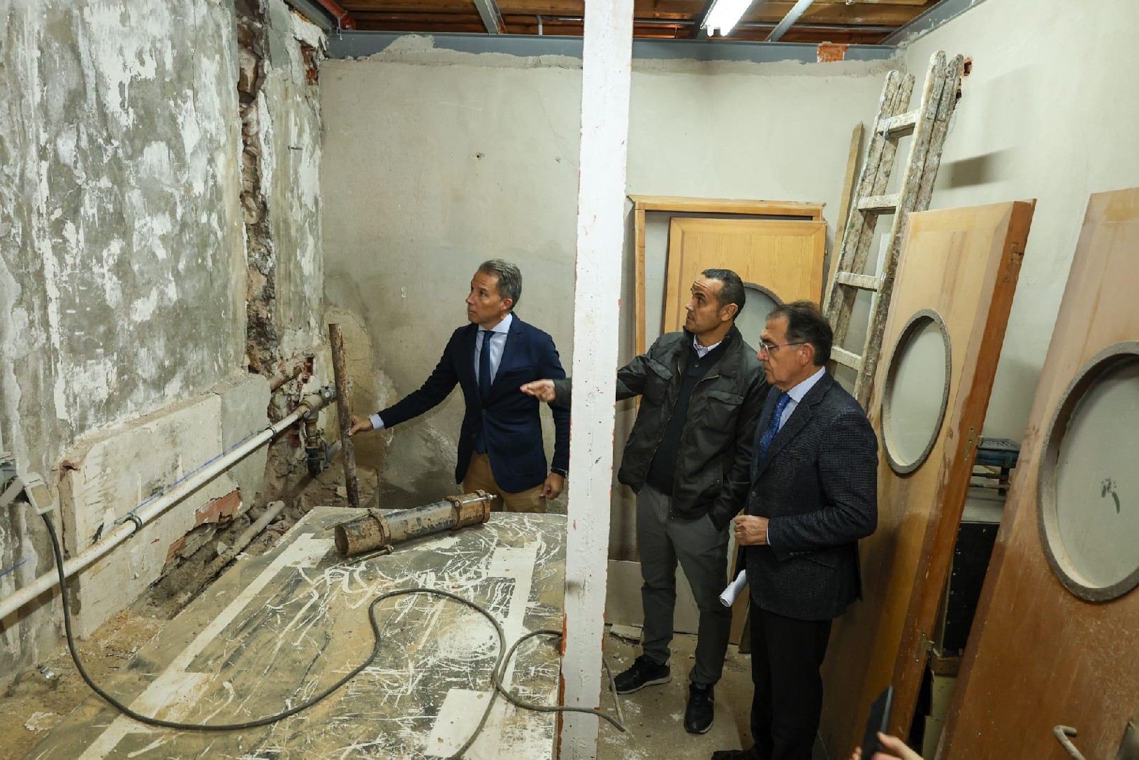 El Ayuntamiento define hoja de ruta para reabrir el Teatro Guerra el próximo invierno: Un plan integral para recuperar la seguridad y el valor patrimonial del edificio.