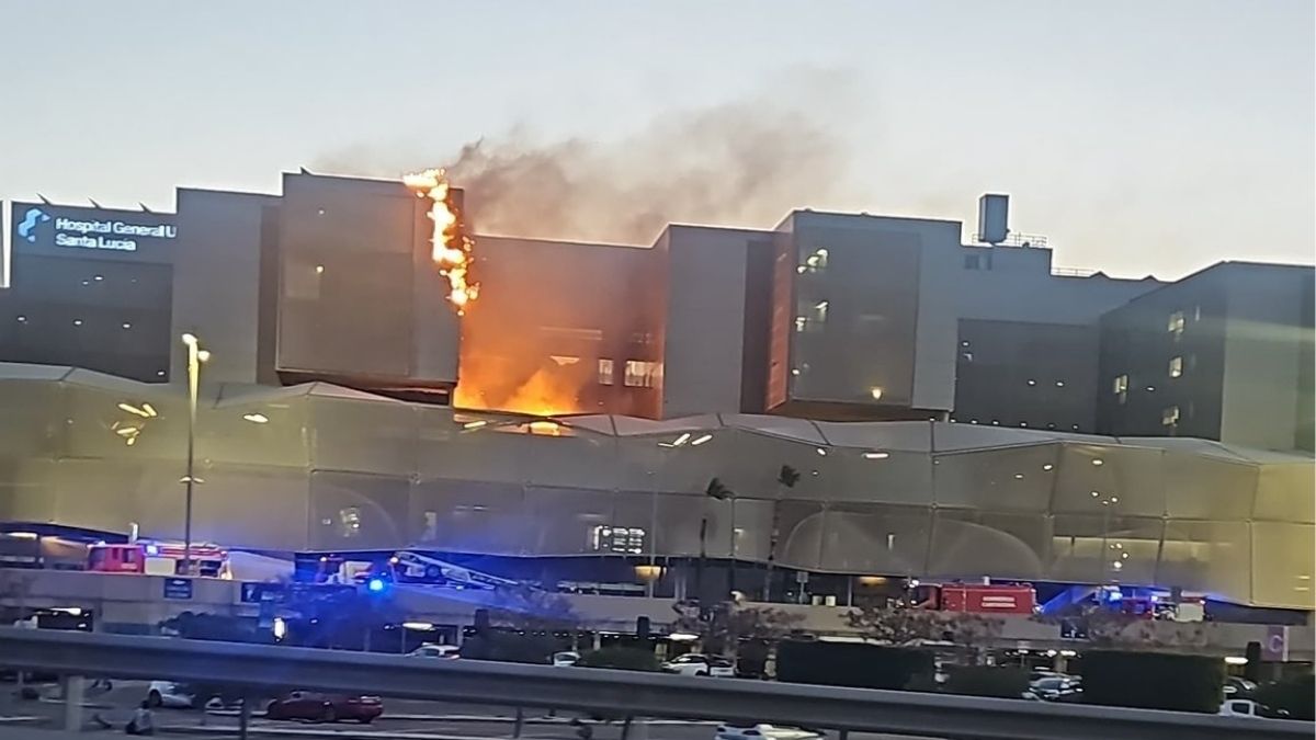Incendio en el Hospital Santa Lucía de Cartagena obliga a una evacuación inmediata. Un suceso que pone a prueba la seguridad hospitalaria.