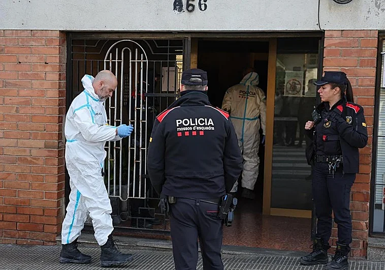 Tragedia en un trastero de Osona: cinco menores fallecen tras un incendio nocturno. Cronología inicial del suceso y despliegue de emergencias.
